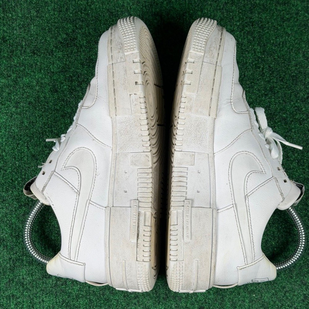 Nike Air Force 1 Pixel Triple White Leather Sneakers Women 7 Athletic CK6649-100 - Picture 7 of 9